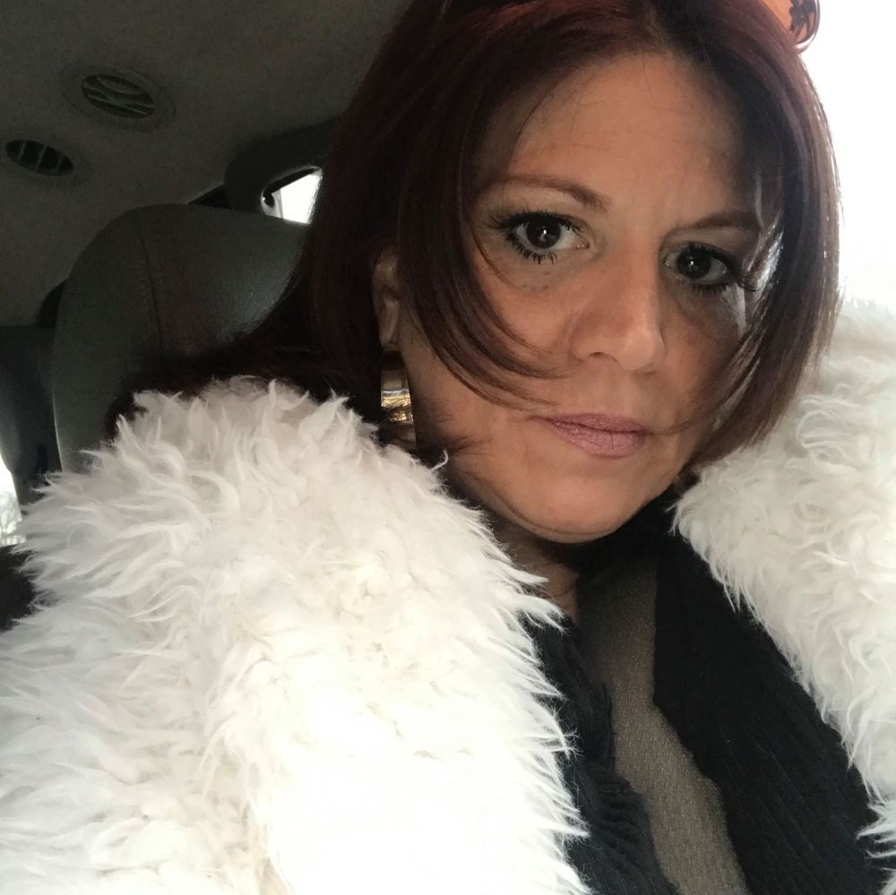 Meet your Posher, Debra